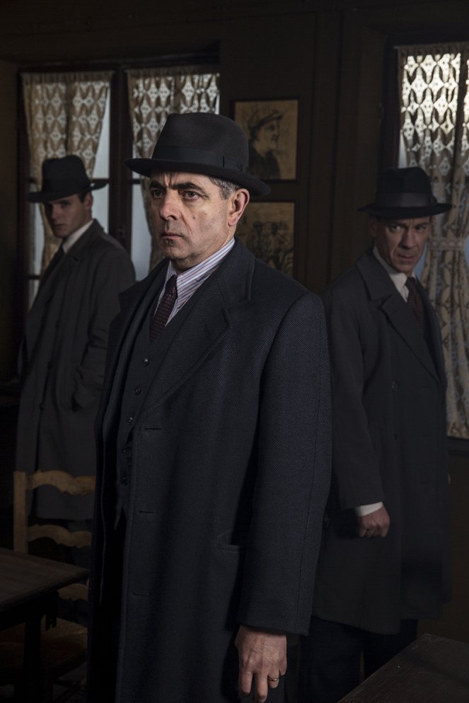 Maigret - Maigret Sets a Trap - Van film - Rowan Atkinson