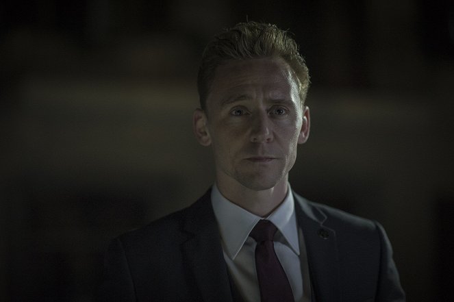 The Night Manager - Episode 1 - Filmfotos - Tom Hiddleston