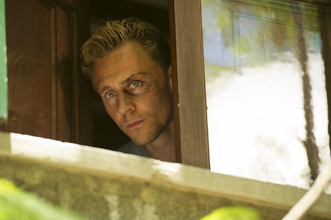 The Night Manager - Episode 2 - Kuvat elokuvasta - Tom Hiddleston