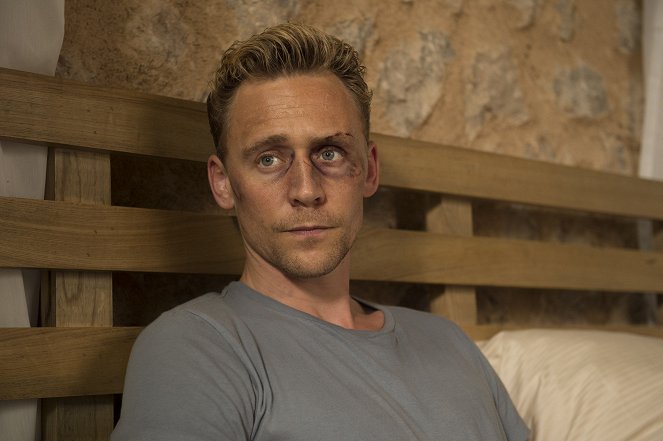 Nočný recepčný - Episode 2 - Z filmu - Tom Hiddleston