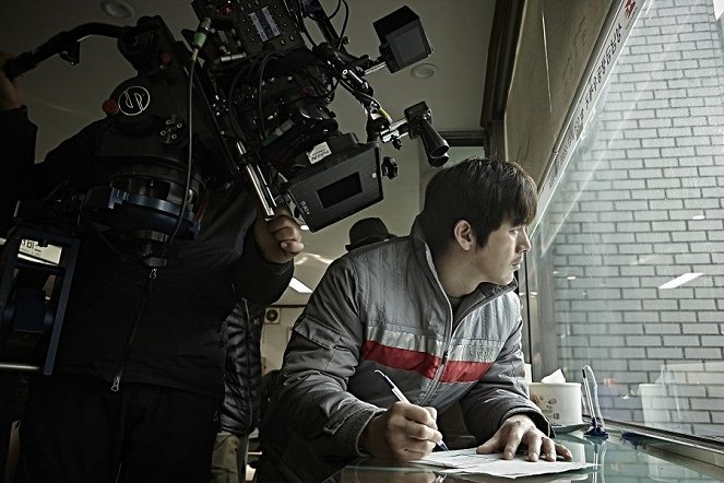 Jibeuro ganeun gil - Dreharbeiten - Soo Ko