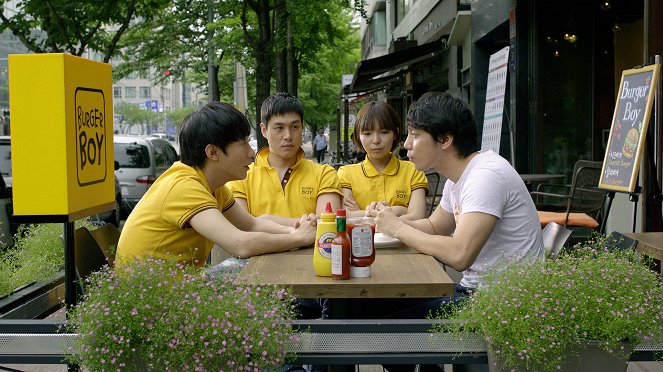 Koalla - Filmfotók - Yeong-seo Park, Yoo-ha Song, Jin-joo Park