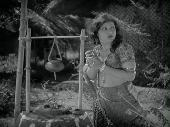 Prapancha Pash - De la película - Seeta Devi