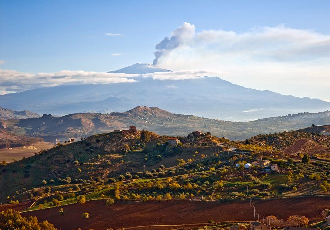 Pulverfass Italien - Unter den Vulkanen Ätna, Vesuv und Stromboli - Film