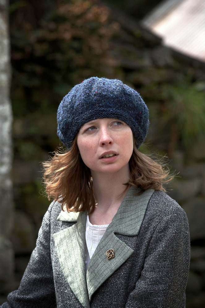 The Wind That Shakes the Barley - Van film - Orla Fitzgerald