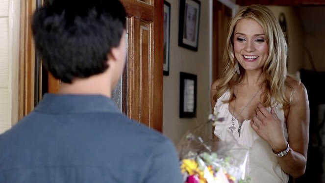 Roommate Wanted - Photos - Spencer Grammer