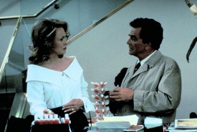 Columbo - Season 10 - It's All In the Game - Z filmu - Faye Dunaway, Peter Falk