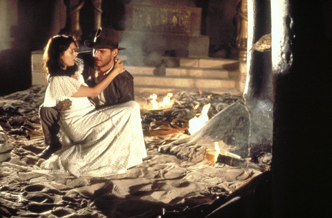 Indiana Jones et les Aventuriers de l'Arche perdue - Film - Karen Allen, Harrison Ford