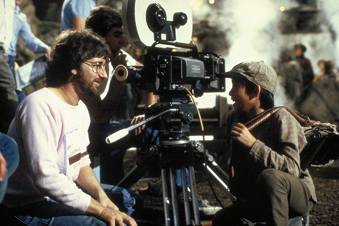 Indiana Jones e o Templo Perdido - De filmagens - Steven Spielberg, Ke Huy Quan