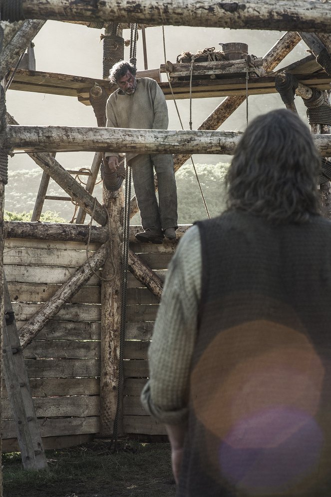 Game of Thrones - Season 6 - The Broken Man - Van film - Ian McShane