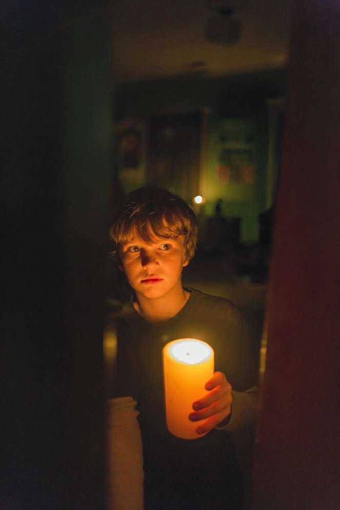 Lights Out - Filmfotos - Gabriel Bateman