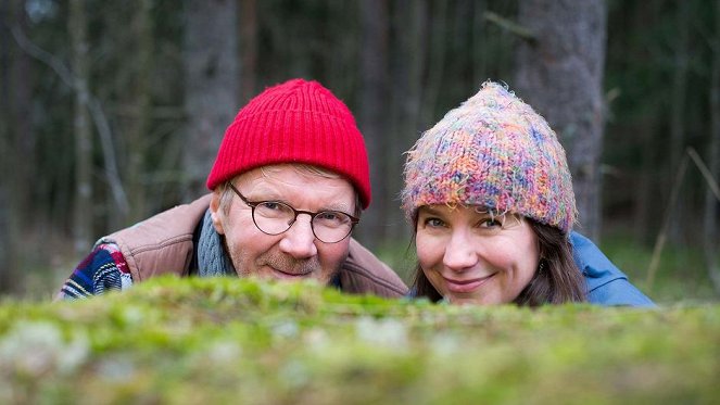 Ulos luontoon Kevätseuranta - Promoción - Pirkka-Pekka Petelius, Minna Pyykkö