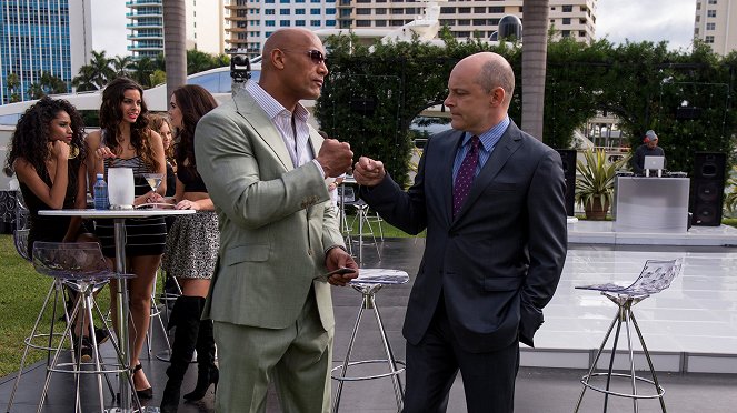 Ballers - Move the Chains - Photos - Dwayne Johnson, Rob Corddry