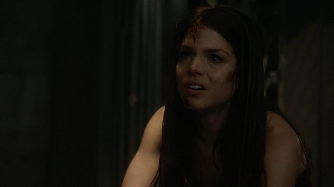 The 100 - Season 1 - Sous pression - Film - Marie Avgeropoulos