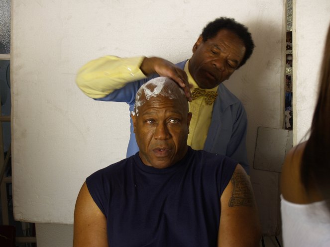 The Hustle - Van film - Tommy 'Tiny' Lister, John Witherspoon
