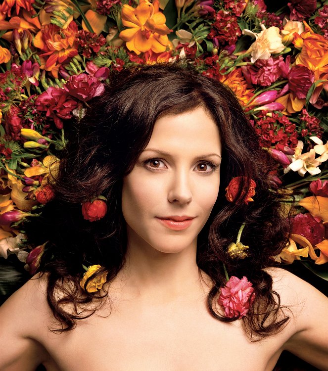 Weeds - Season 2 - Promo - Mary-Louise Parker