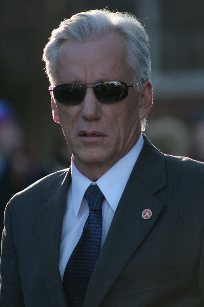 End Game - Photos - James Woods