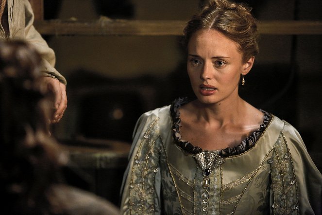 The Musketeers - Season 3 - The Queen's Diamonds - Photos - Alexandra Dowling