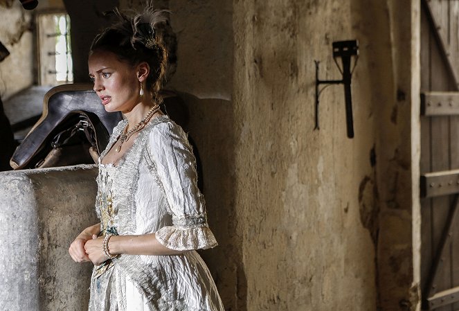 The Musketeers - Season 3 - The Queen's Diamonds - Film - Alexandra Dowling