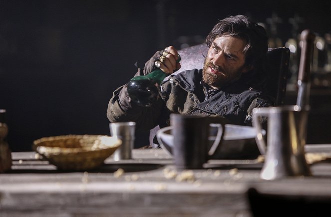 The Musketeers - Death of a Hero - Photos - Tom Burke