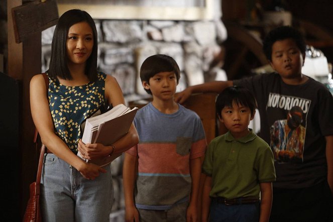 Fresh Off the Boat - Home Sweet Home-School - Van film - Constance Wu, Forrest Wheeler, Ian Chen