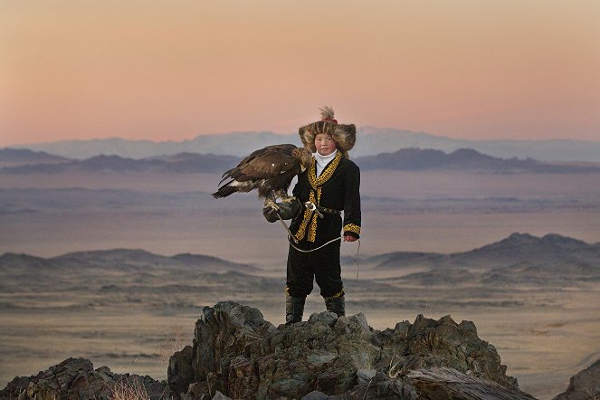The Eagle Huntress - Kuvat elokuvasta