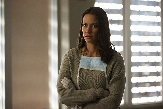 Containment - Be Angry at the Sun - Do filme - Kristen Gutoskie