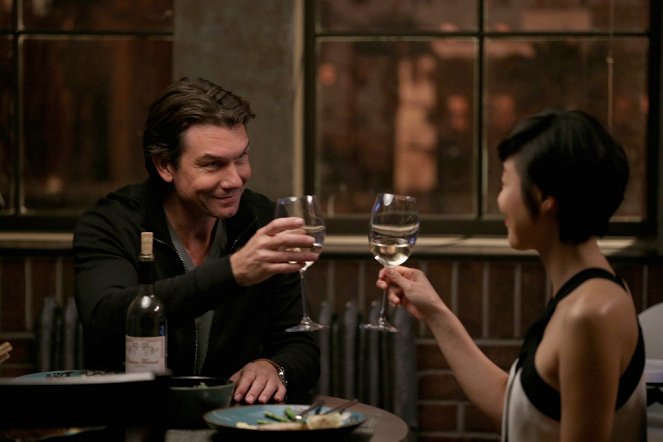 Mistresses - Season 4 - Under Pressure - Photos - Jerry O'Connell