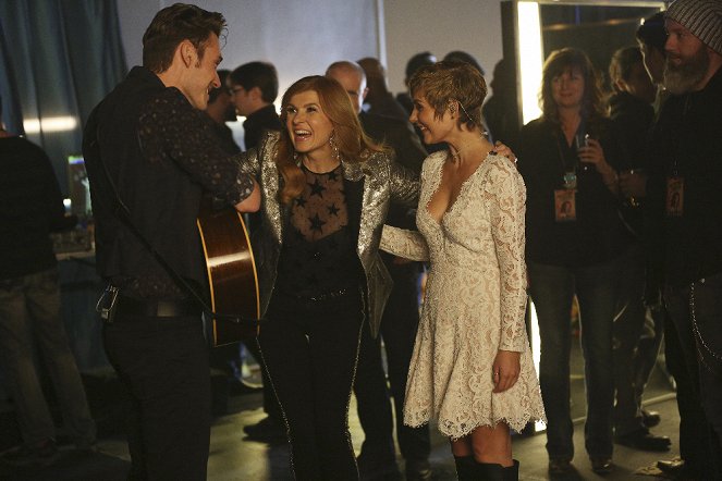 Nashville - When There's a Fire in Your Heart - Van film - Connie Britton