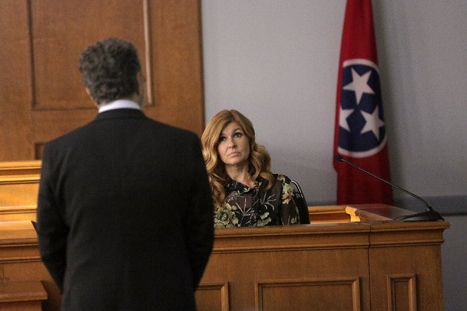 Nashville - The Trouble with the Truth - Van film - Connie Britton