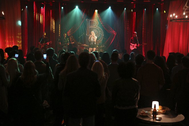 Nashville - Season 4 - The Trouble with the Truth - Photos