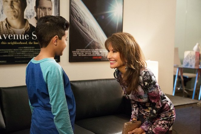 Devious Maids - Another One Wipes the Dust - Photos - Susan Lucci
