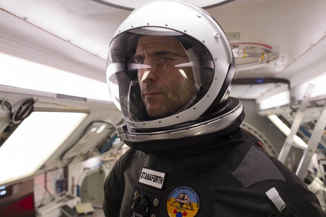 Approaching the Unknown - Do filme - Mark Strong