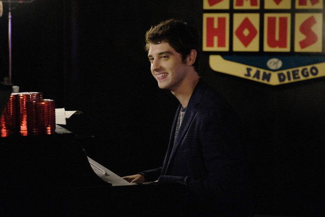 The Fosters - First Impressions - Photos - David Lambert