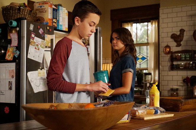The Fosters - Season 3 - If and When - Photos - Hayden Byerly, Maia Mitchell