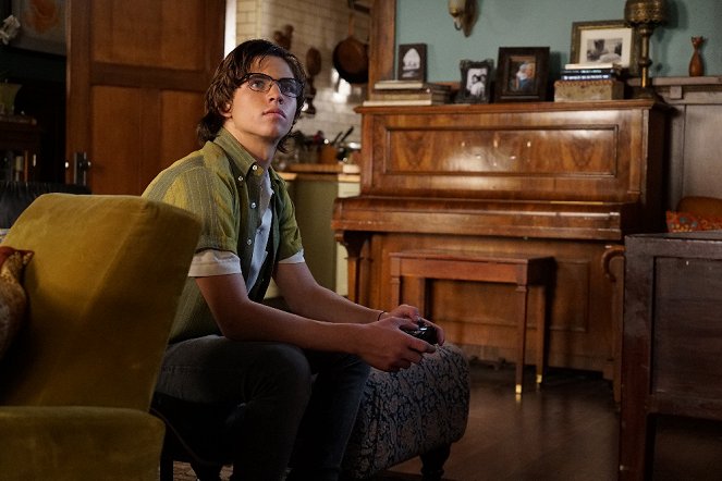 The Fosters - Season 3 - If and When - Photos - Tanner Buchanan
