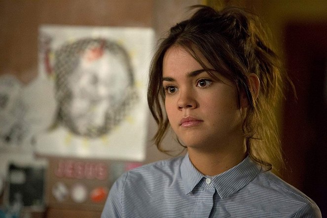 The Fosters - Season 3 - Under Water - Photos - Maia Mitchell