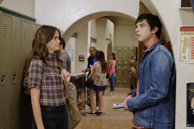 The Fosters - Potential Energy - Photos - Maia Mitchell, David Lambert