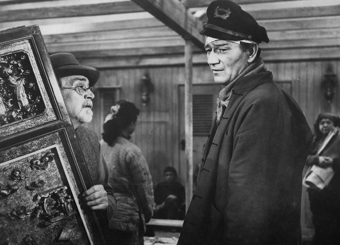 Der gelbe Strom - Filmfotos - John Wayne