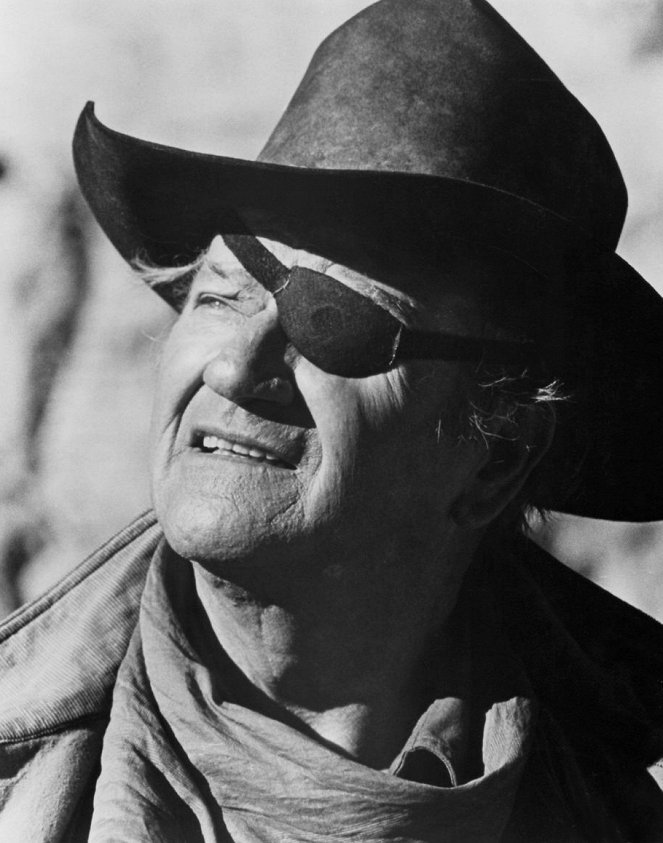 Cogburn, a békebíró - Filmfotók - John Wayne
