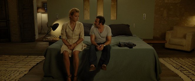 Facet na miarę - Z filmu - Virginie Efira, Jean Dujardin