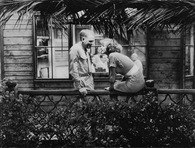 Rain - Van film - William Gargan, Joan Crawford