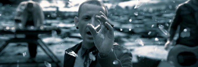 Linkin Park: Castle of Glass - De la película - Chester Bennington