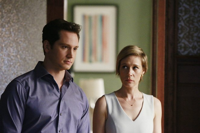 How to Get Away with Murder - There's My Baby - Photos - Matt McGorry, Liza Weil