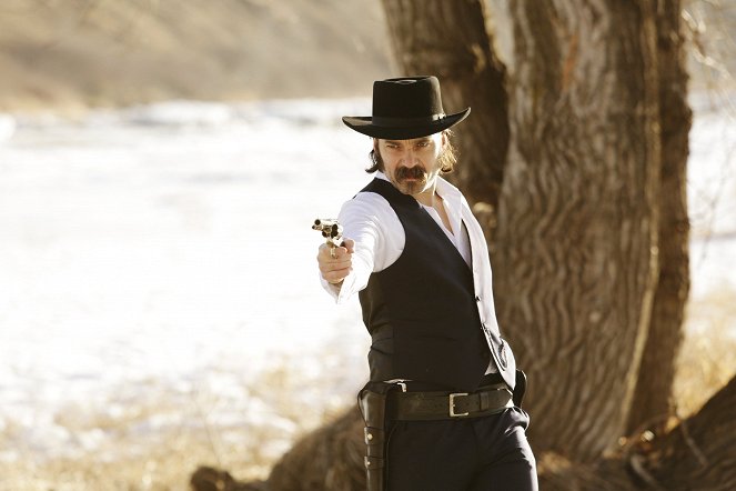 Wynonna Earp - Le Pacificateur - Film - Tim Rozon