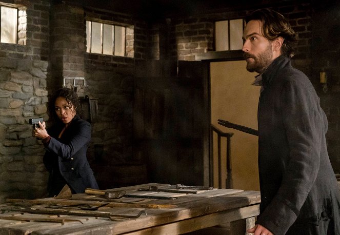 Sleepy Hollow - Der ewige Soldat - Filmfotos - Nicole Beharie, Tom Mison