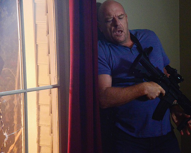 Under the Dome - Legacy - Film - Dean Norris