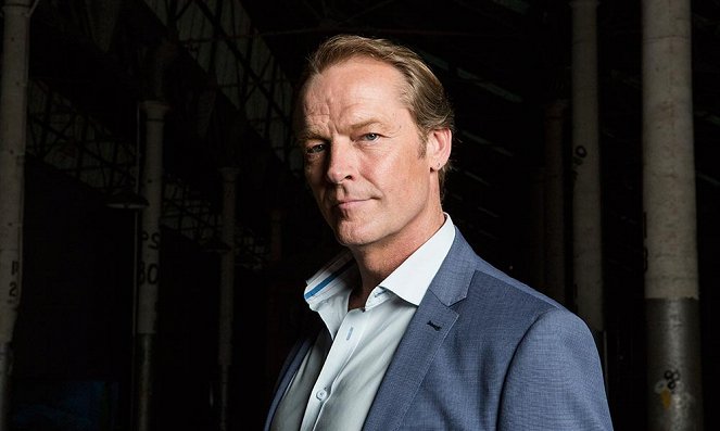 Cleverman - Promokuvat - Iain Glen