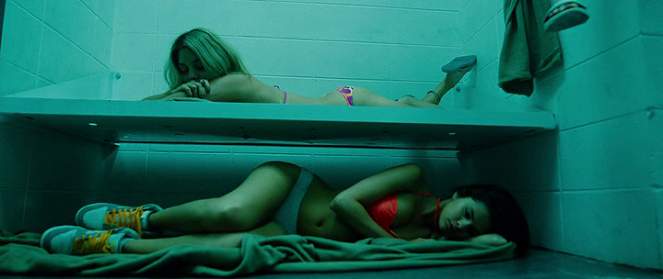 Spring Breakers - Csajok szabadon - Filmfotók - Vanessa Hudgens, Selena Gomez