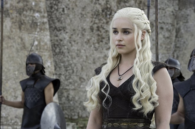Game of Thrones - Season 6 - Battle of the Bastards - Kuvat elokuvasta - Emilia Clarke